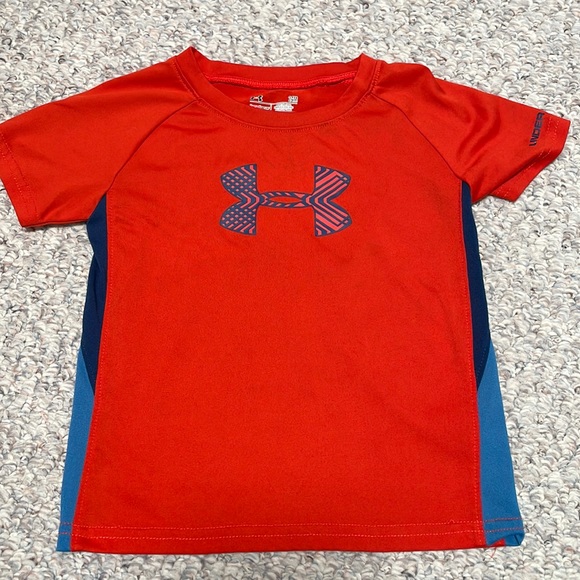 Under Armour Tshirt - Picture 1 of 2